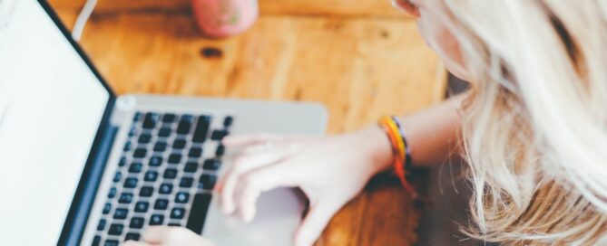 erstelle dir in nur 6 Minuten deinen eigenen Mitgliederbereich für Online Kurs oder Mitarbeiterschulungen
